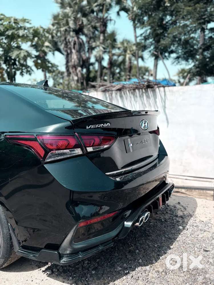 Hyundai Verna 2018 Petrol 65000 Km Driven