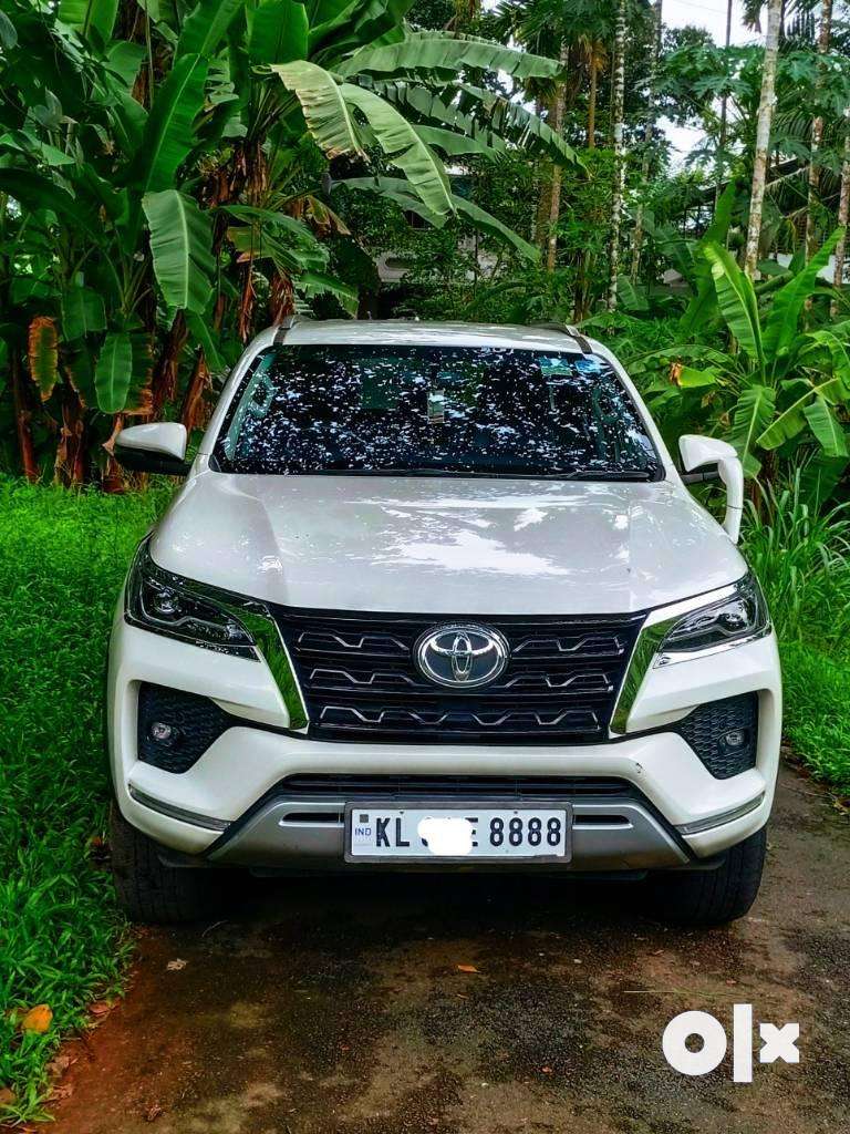 Toyota Fortuner 4x4 Mt 2.8 Diesel, 2021, Diesel - Cars - 1773649734