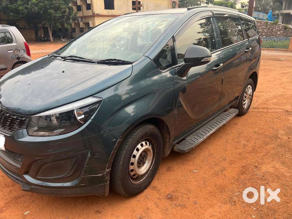 Mahindra Marazzo Diesel 2019