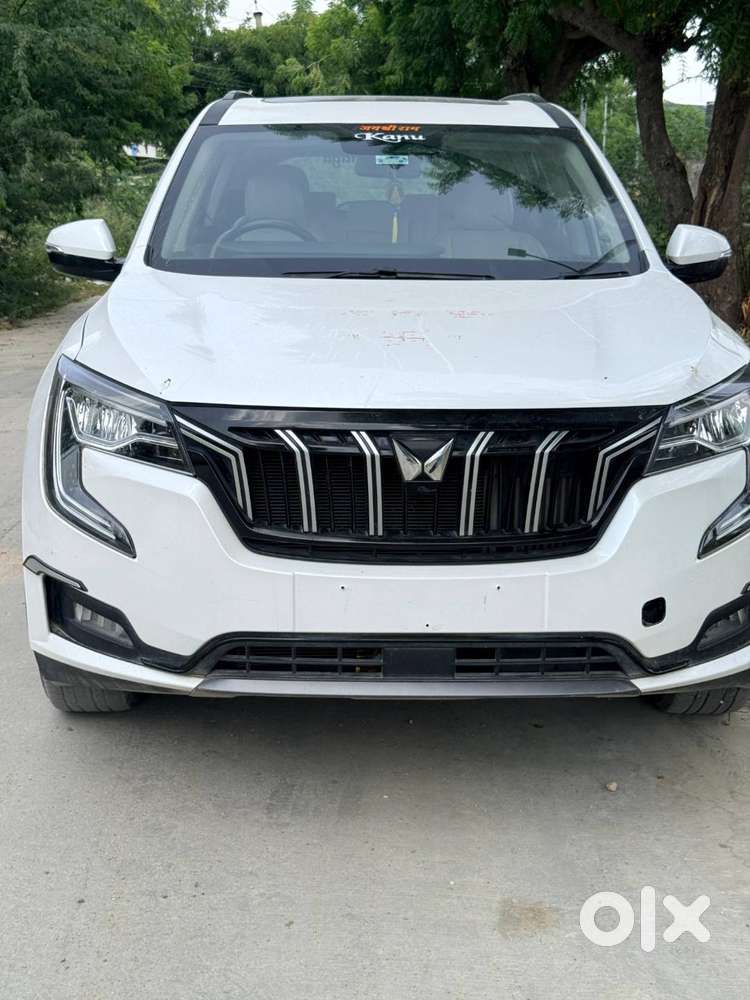 Mahindra Xuv700 2024 Diesel 22000 Km Driven