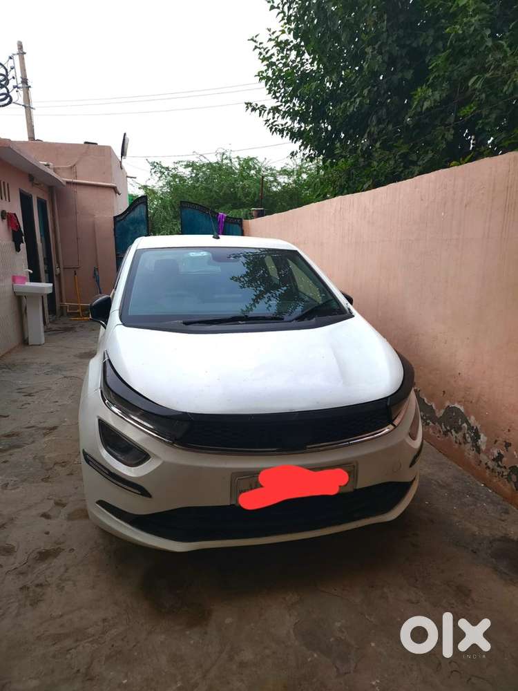 Tata Altroz Petrol 2020