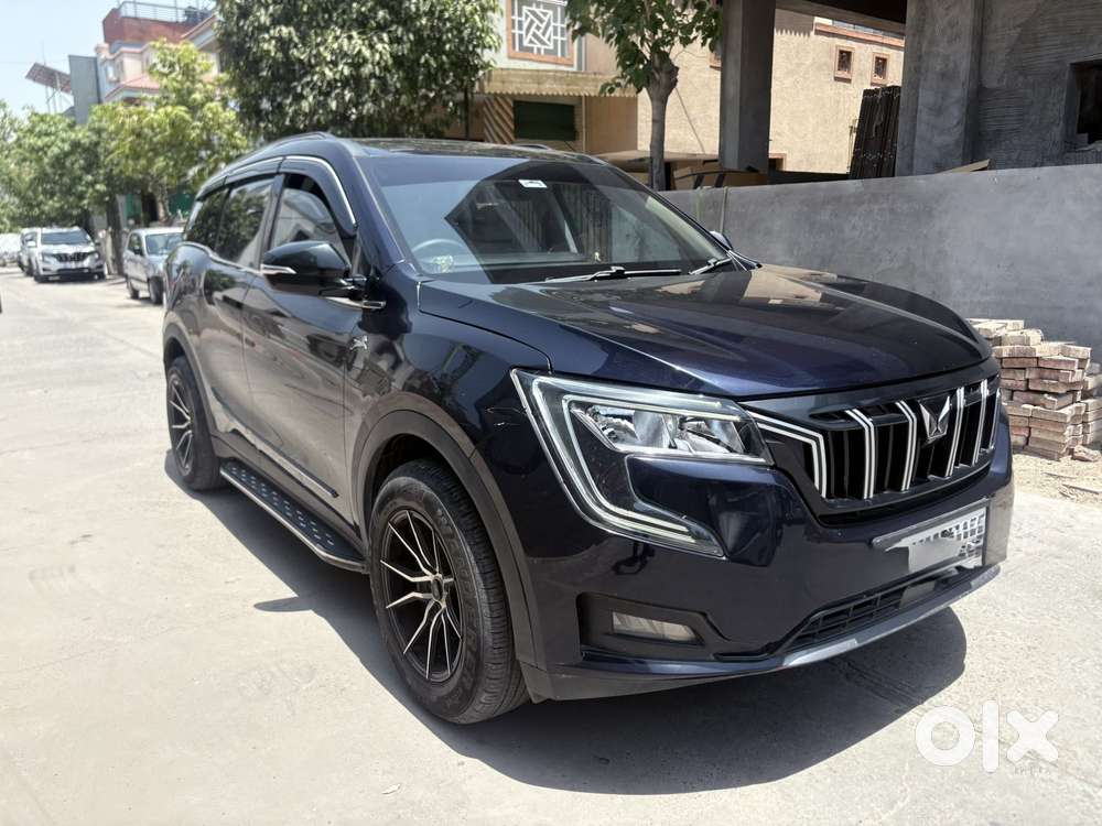 Mahindra Xuv700 2.2 Ax 3 Diesel At 5 Str, 2023, Diesel