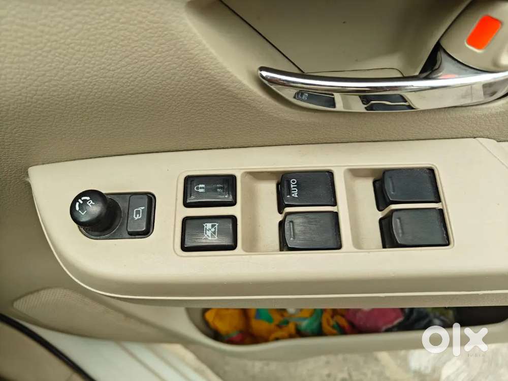 Maruti Suzuki Ertiga 2022 Zxi Smart Hybrid