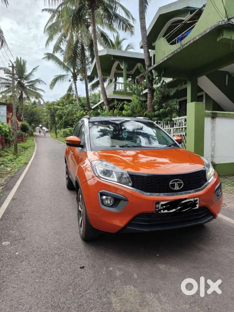 Tata Nexon 2019 Petrol Well Maintained ( Single Owner Lady Driven)