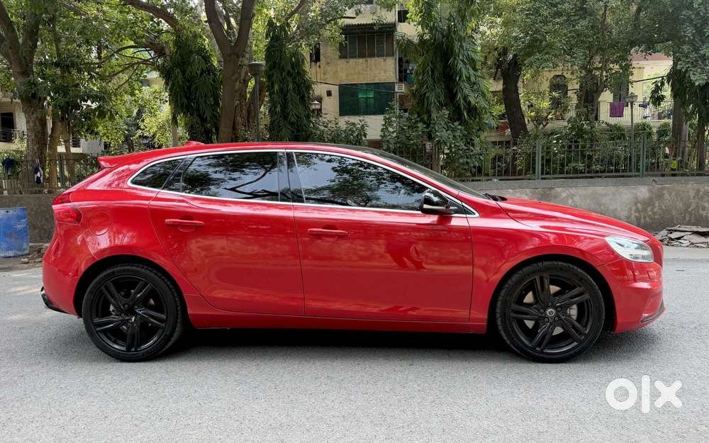 Volvo V40 D3 R Design, 2018, Diesel
