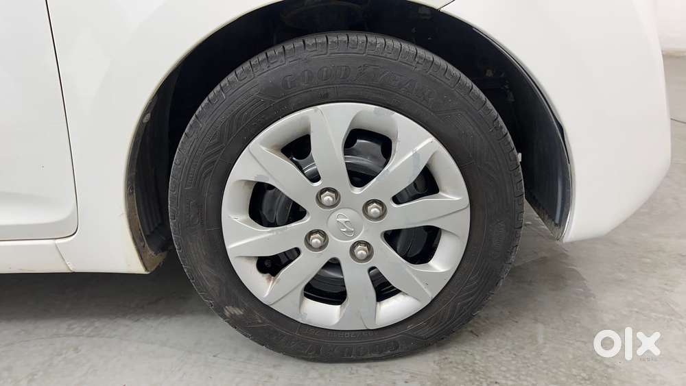Hyundai Eon Sportz, 2017, Petrol