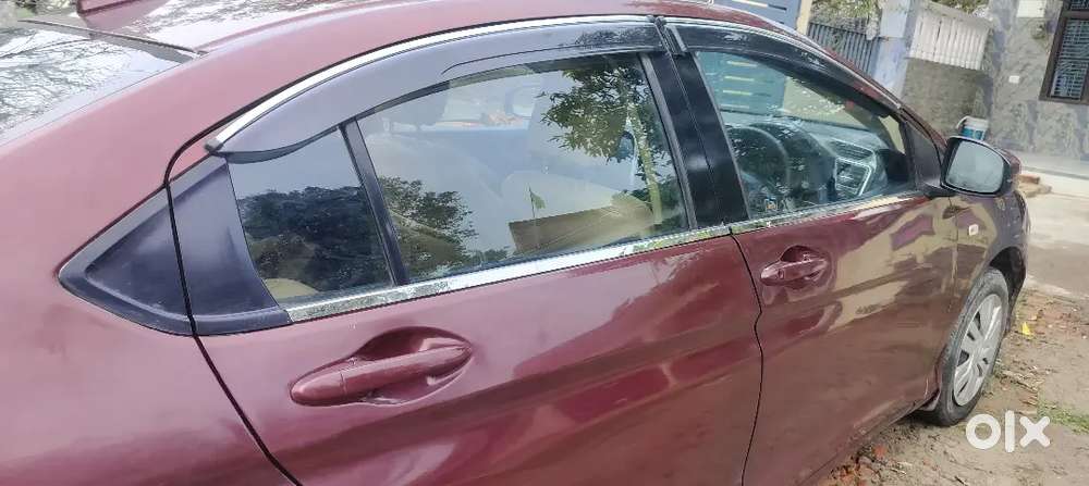 Honda City 1.5 V Petrol 2014