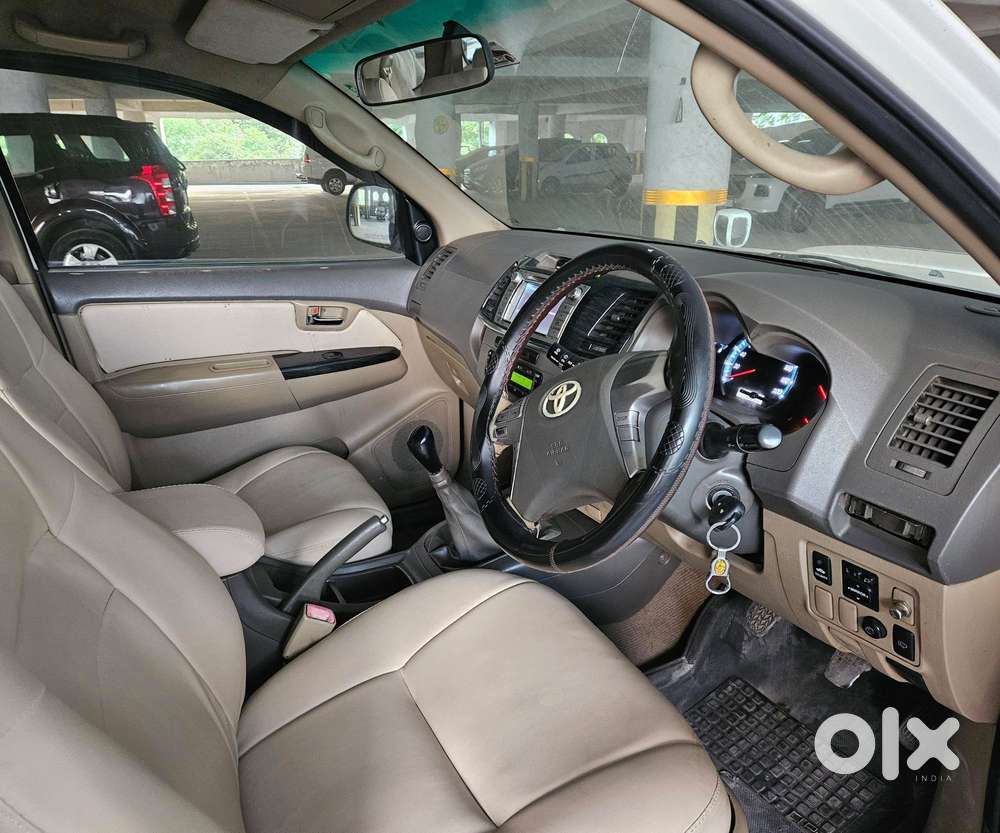 Toyota Fortuner 2011-2016 4x2 Manual, 2013, Diesel