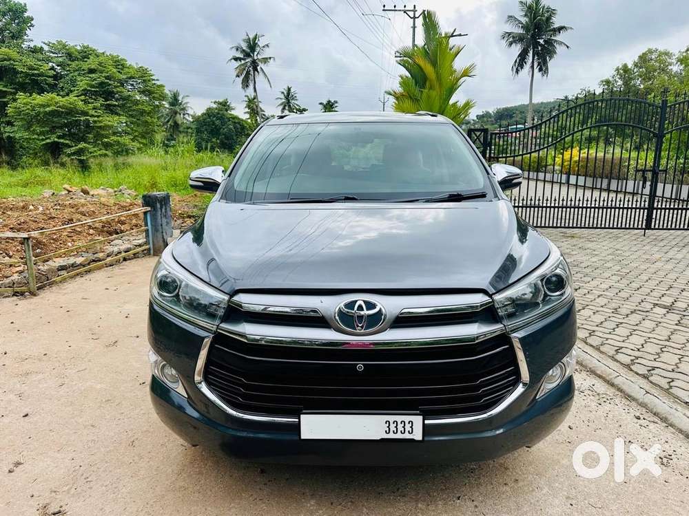 2016 Toyota Innova Crysta Zx 2.8 In Excellent Condition