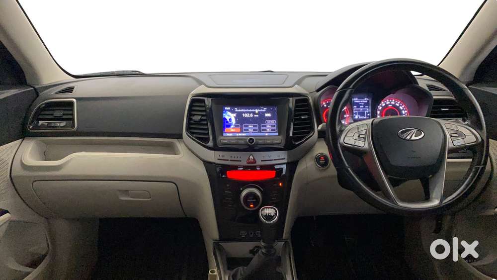 Mahindra Xuv300 W8 Option, 2019, Petrol