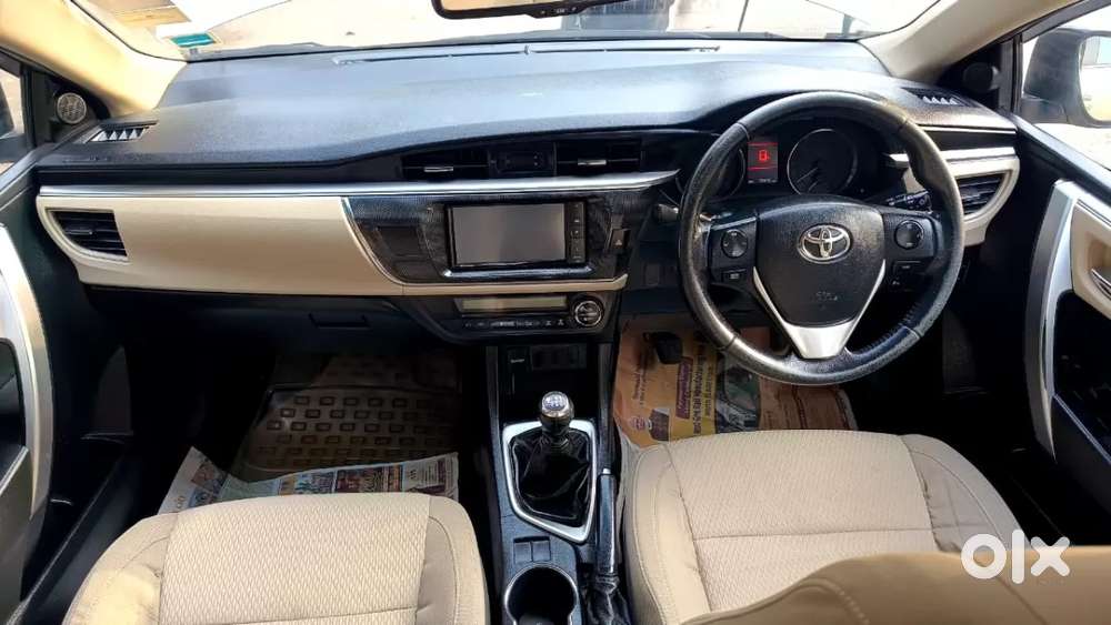 Toyota Corolla Altis 1.8 G, 2015, Petrol
