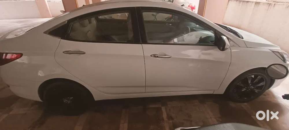Hyundai New Verna 2012 Diesel 108000 Km Driven