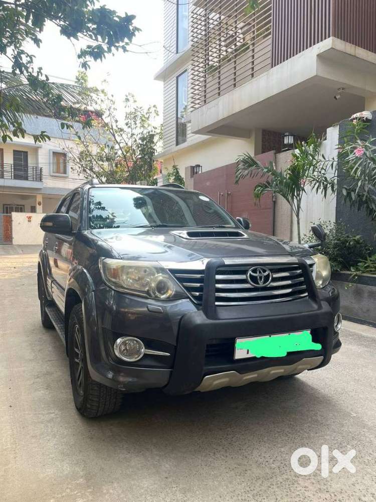 Toyota Fortuner 3.0 4x4 Manual, 2015, Diesel