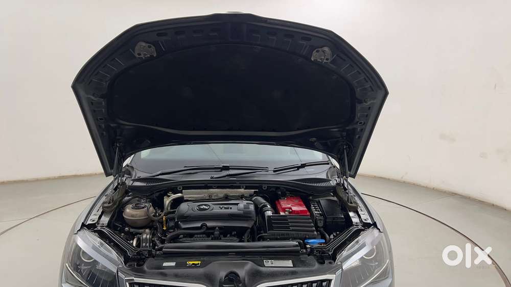 Skoda Superb Lk 1.8 Tsi At, 2018, Petrol