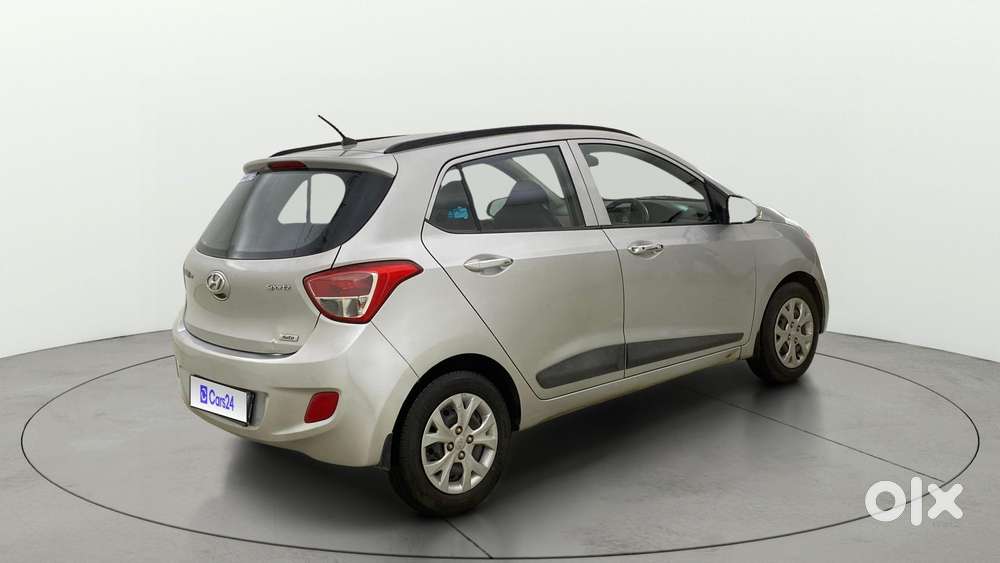 Hyundai Grand I10 2013-2016 At Sportz, 2014, Petrol