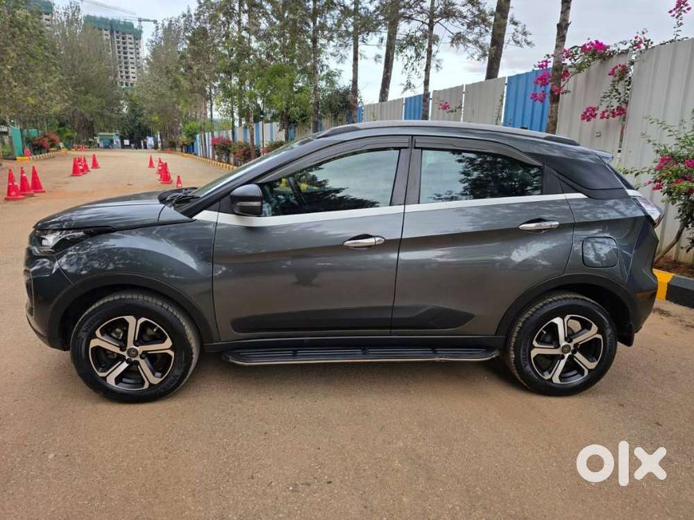 Tata Nexon 1.2 Revotron Xma Amt (s), 2023, Petrol