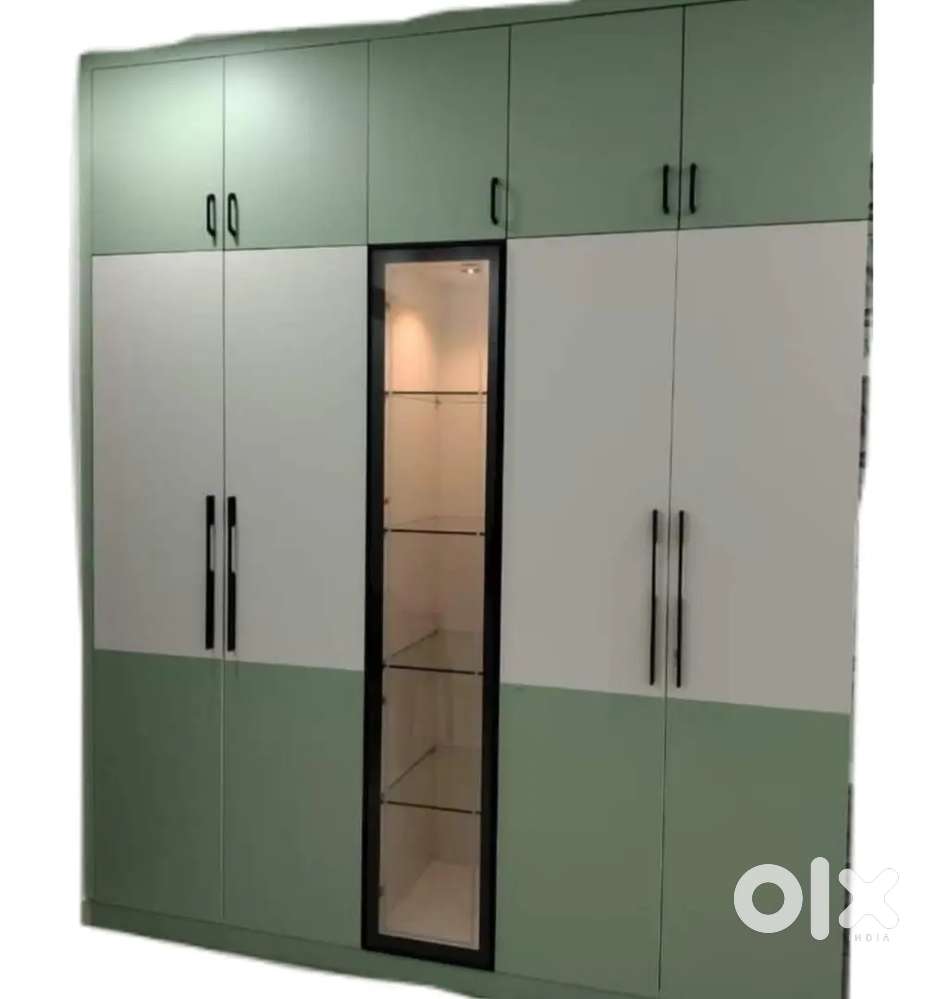 Alluminium cupboards and wooden cupboards