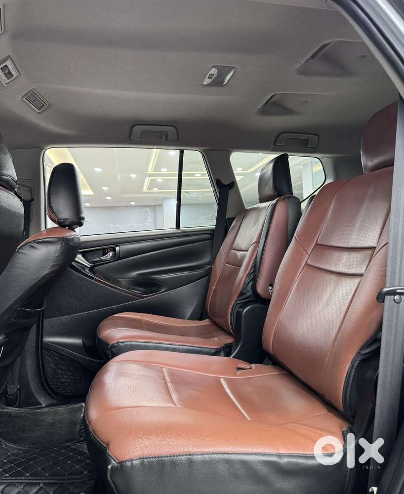 Toyota Innova Crysta 2.4 Gx Limited Edition At 7 Str, 2021, Diesel