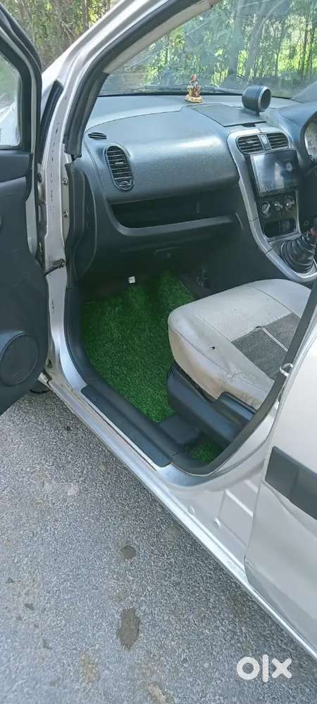 Maruti Suzuki Ritz Vdi Diesel Model 2014  Ac Heater Power Window Tyre