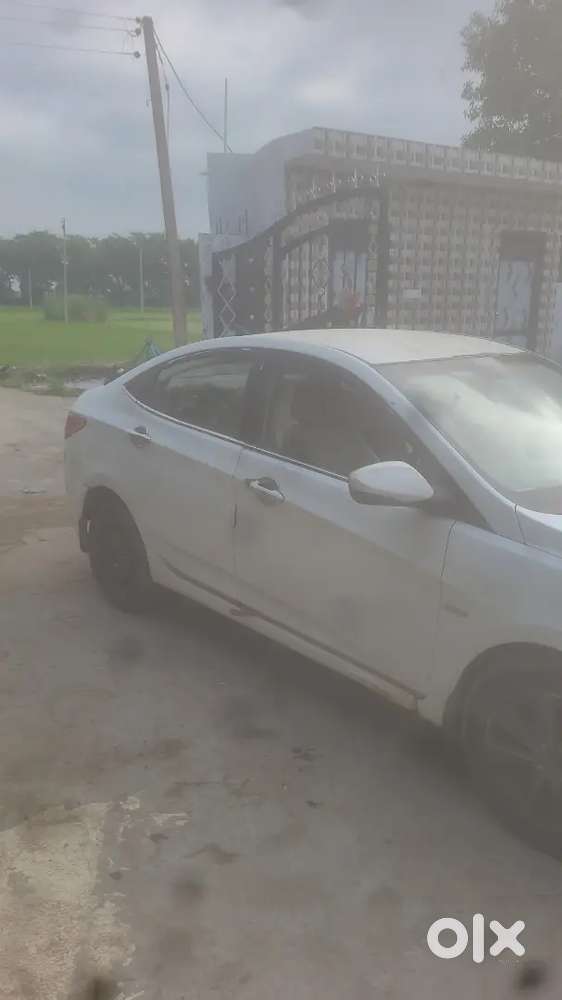 Hyundai Fluidic Verna 2013 Diesel Good Condition