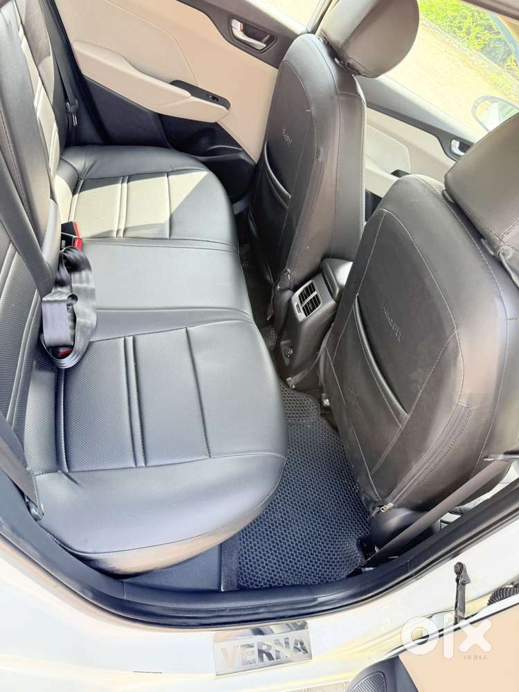 Hyundai Verna Crdi 1.6 At Ex, 2018, Diesel