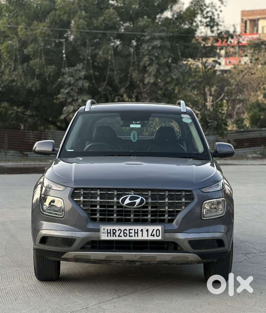 Hyundai Venue 1.2 S (o), 2020, Petrol