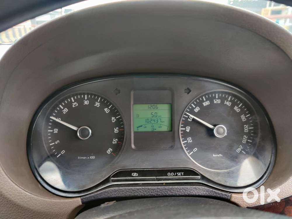 Skoda Rapid Elegance Mpi, 2012, Diesel
