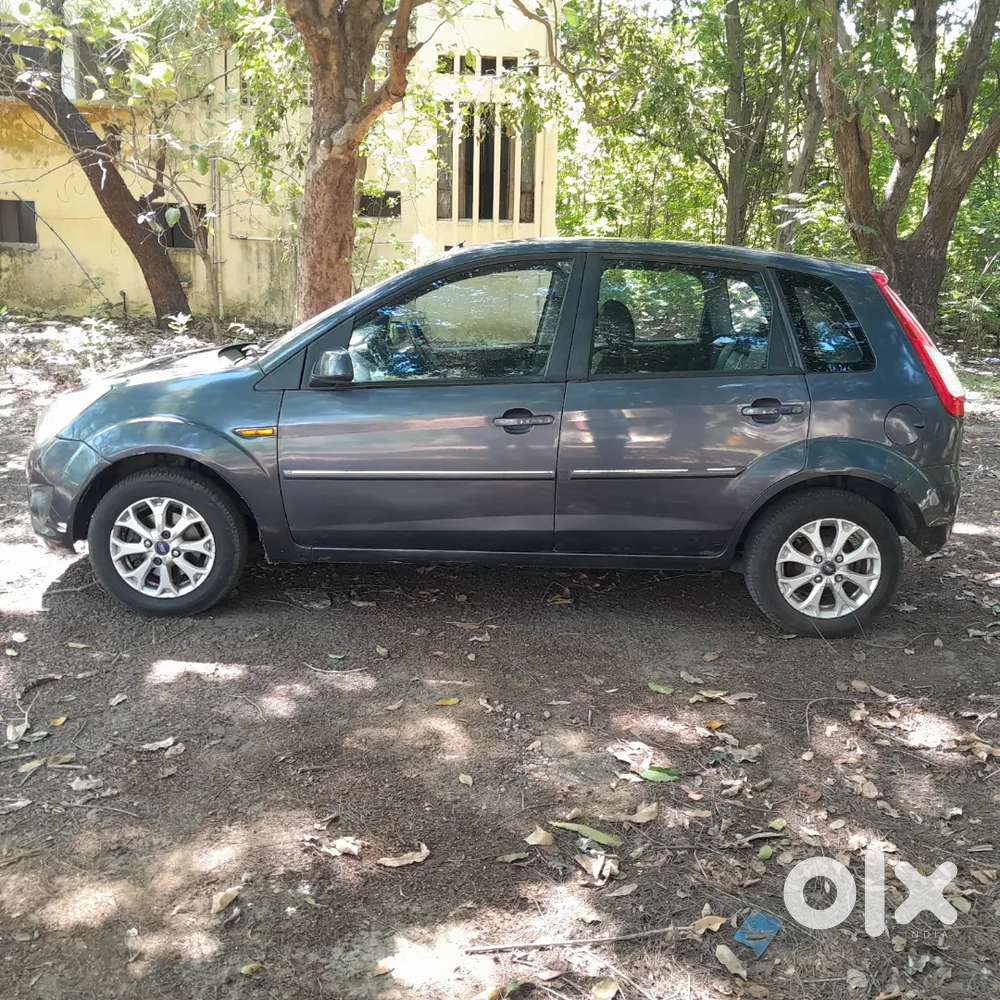 Ford Figo 2013 Diesel 70015 Km Driven