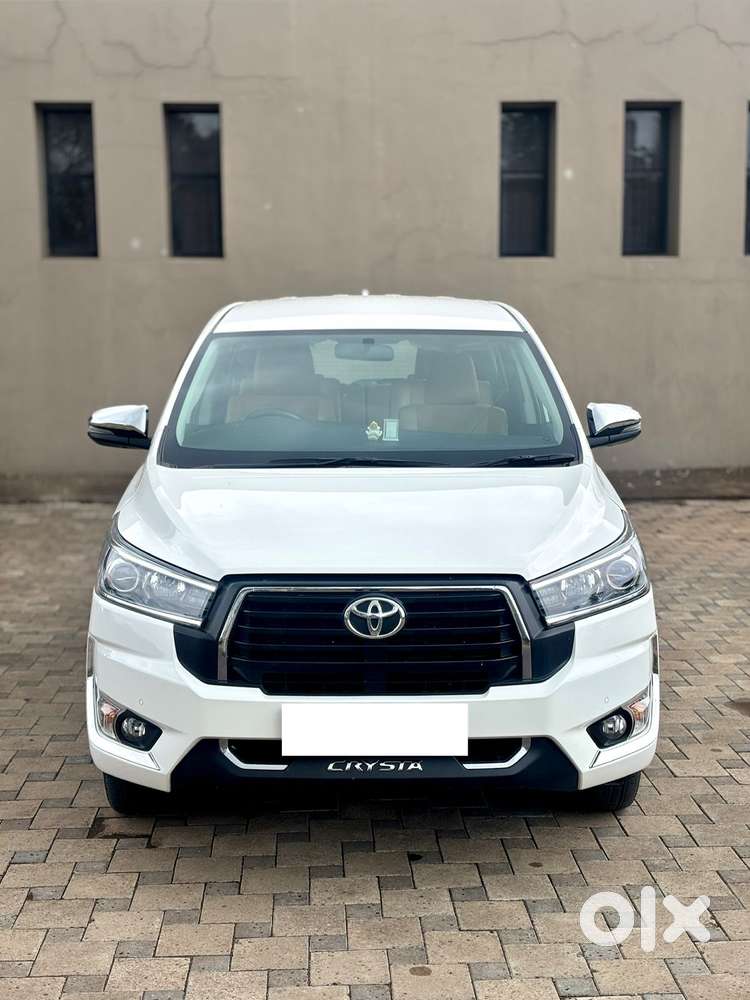 Toyota Innova Crysta 2.4 Z 7 Str, 2025, Diesel