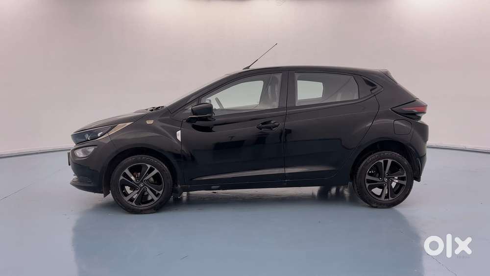 Tata Altroz 1.2 Xz Plus Dark Edition, 2023, Petrol