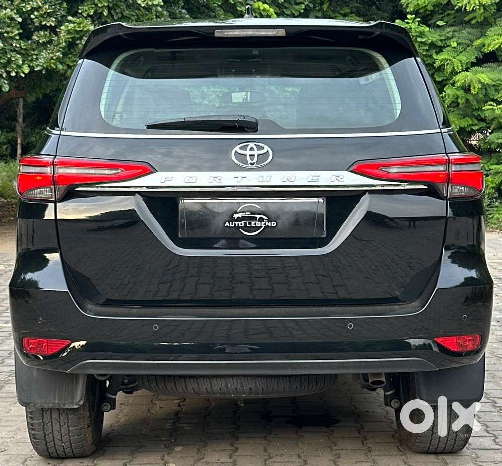 Toyota Fortuner 4x2 At 2.7 Petrol, 2024, Petrol