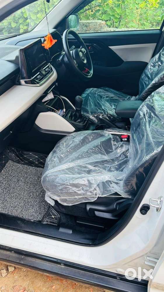 Maruti Suzuki Victoris 2025 Petrol Good Condition