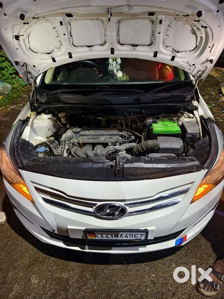 Hyundai Verna 2016 Petrol 64000 Km Driven