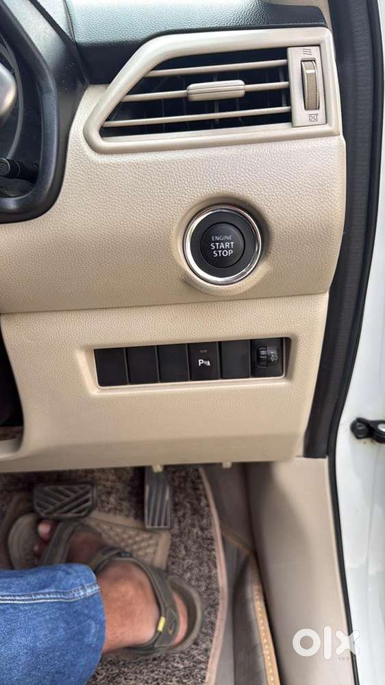 Maruti Suzuki Dzire 2017 Diesel Well Maintained