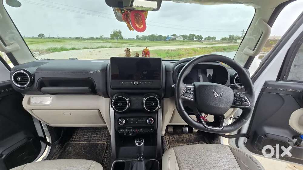 Mahindra Thar Roxx Diesel 2025