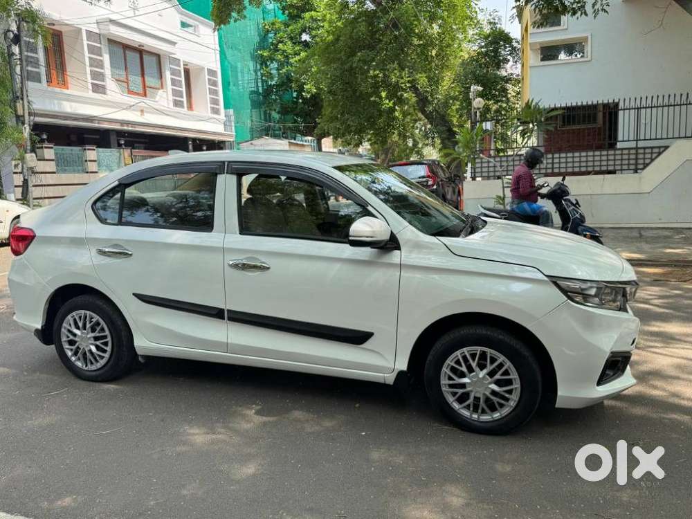 Honda Amaze 2nd Gen Vx, 2019, Petrol
