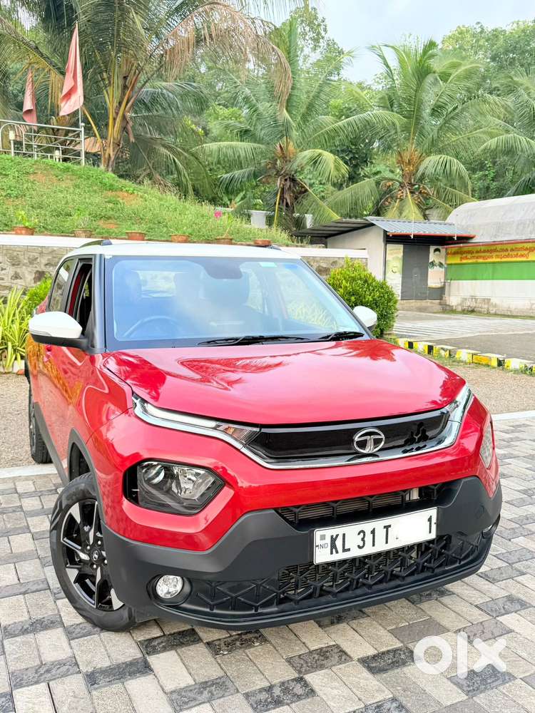 Tata Punch Creative Dual Tone Mt Sunroof, 2024, Petrol