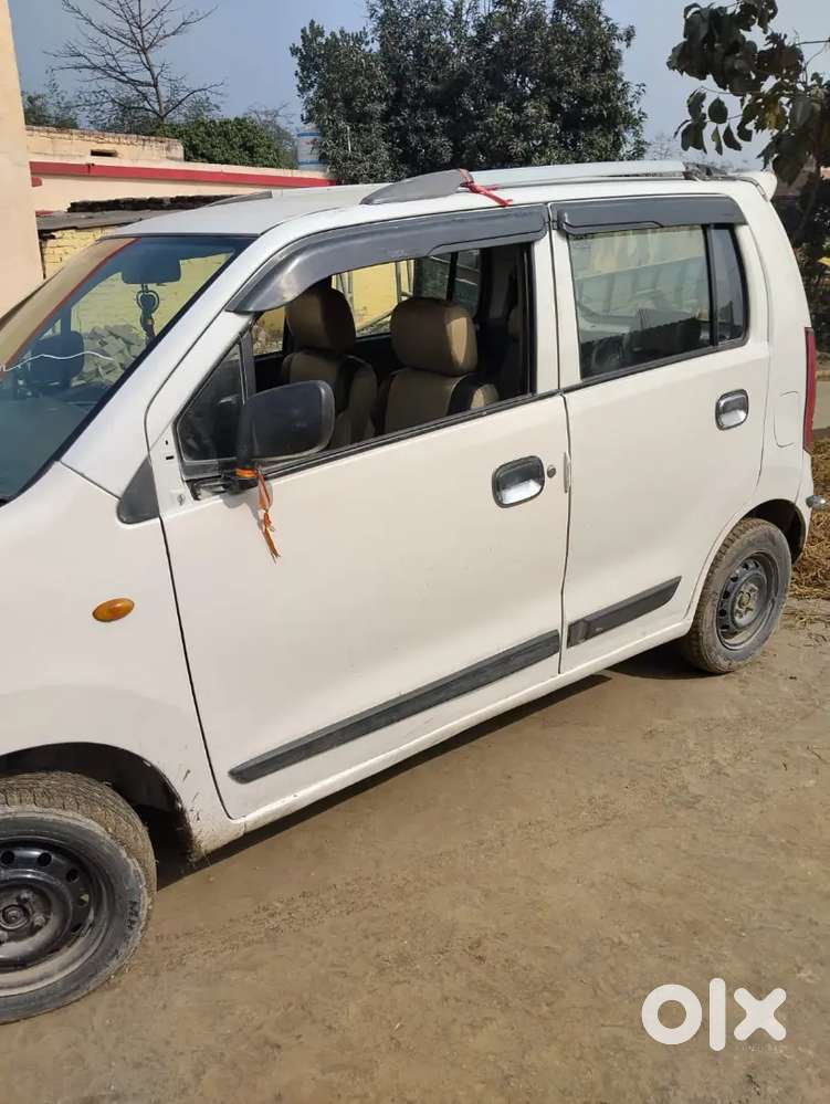 Mahindra Bolero Neo 2011