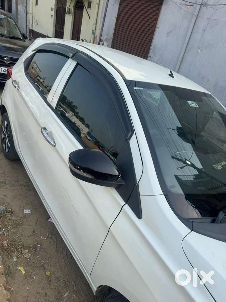 Tata Manual Petrol 2020 Car