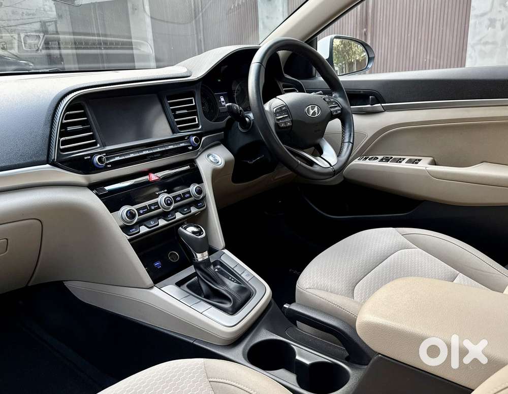 Hyundai Elantra Sx At, 2020, Petrol