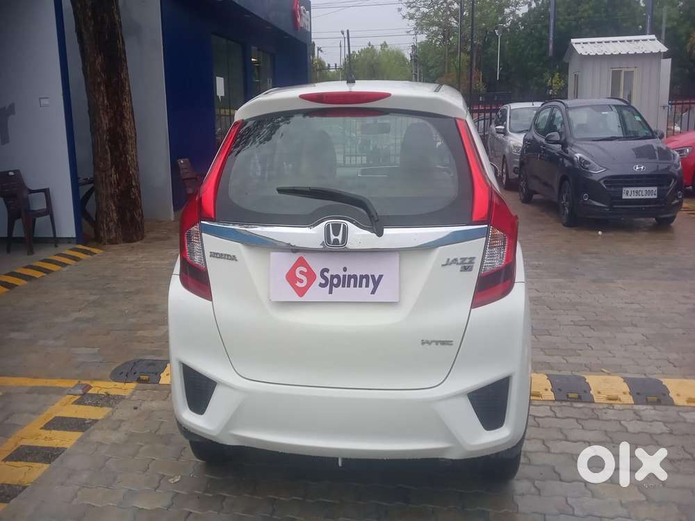 Honda Jazz [ ] 1.2 V I-vtec Mt, 2015, Petrol