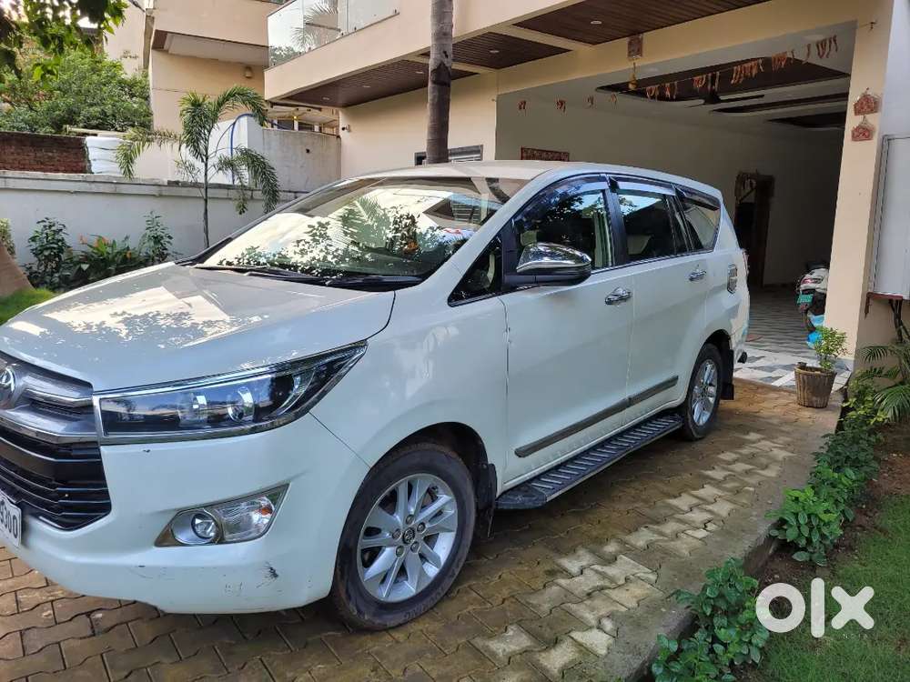 Toyota Innova Crysta 2019