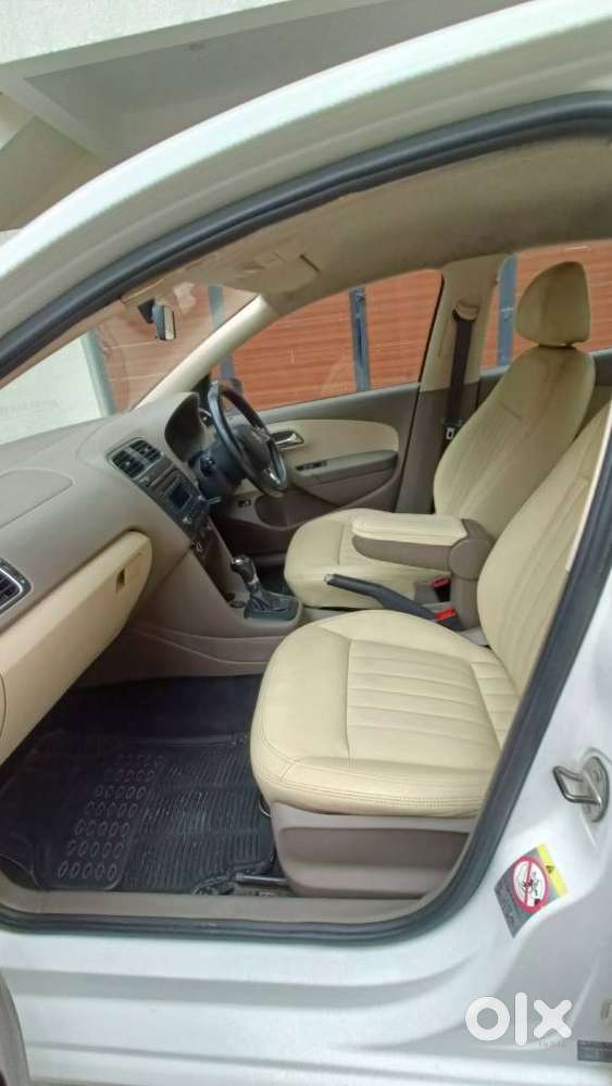 Skoda Rapid 1.6 Mpi At Elegance, 2014, Petrol