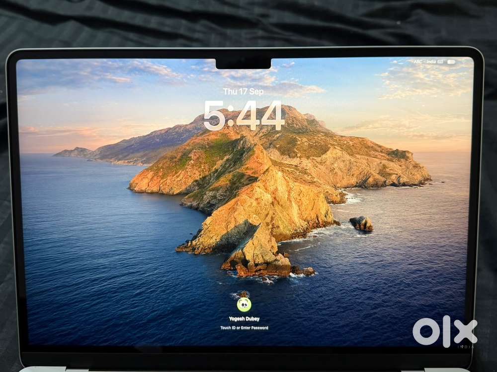 Apple macbook air m5