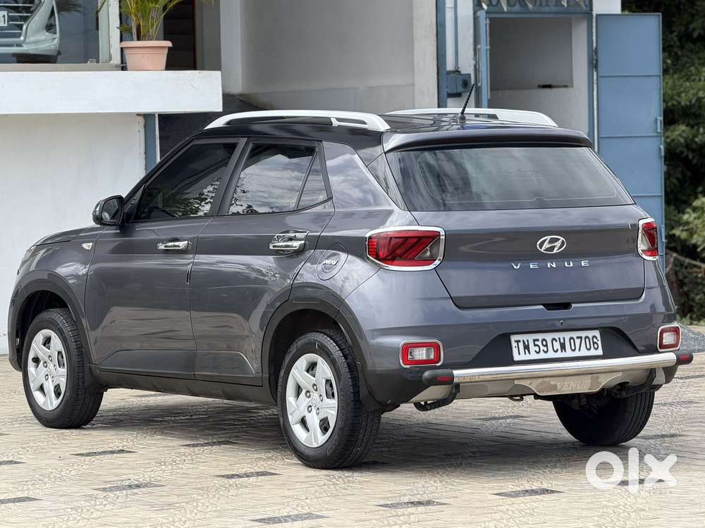Hyundai Venue S Mt 1.2 Kappa, 2019, Petrol