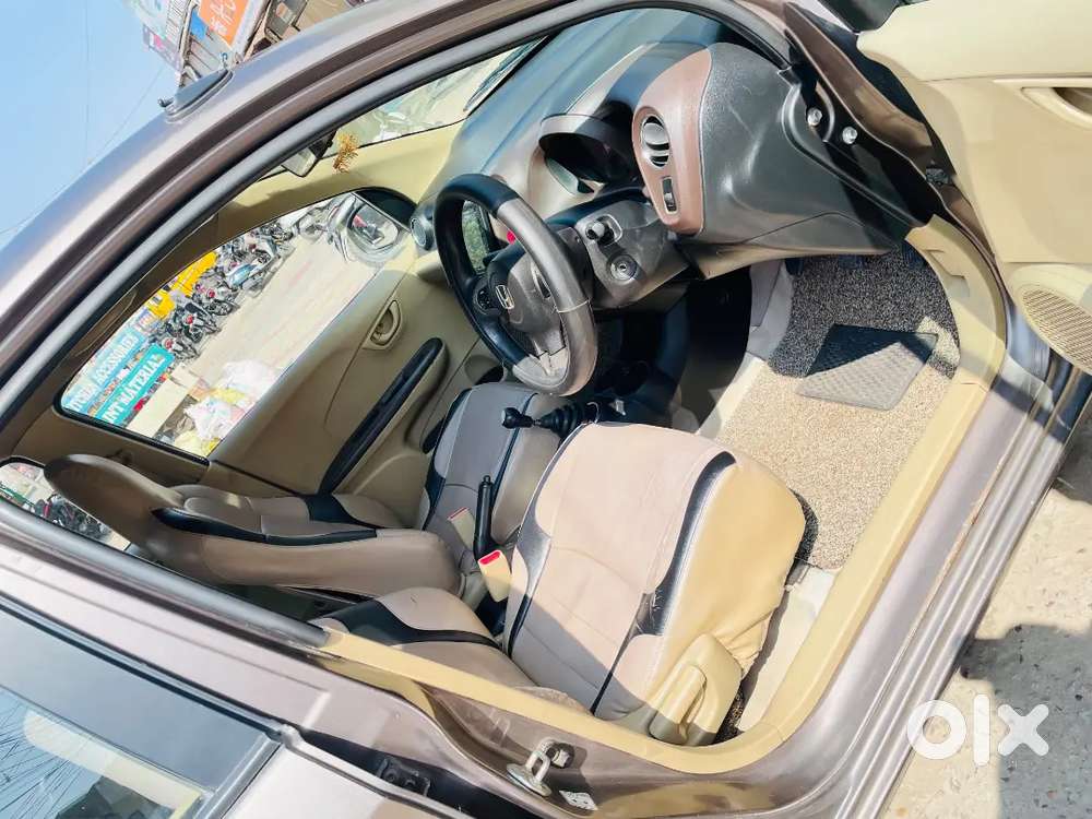 Honda Brio Mt 2013 Petrol