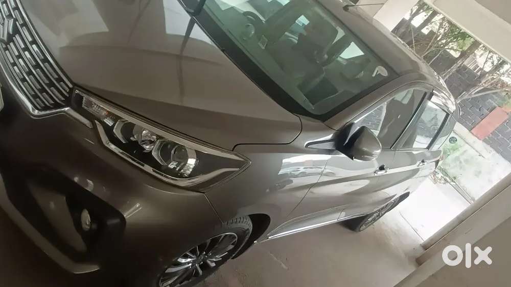 Ertiga Smart Hybrid Zxi