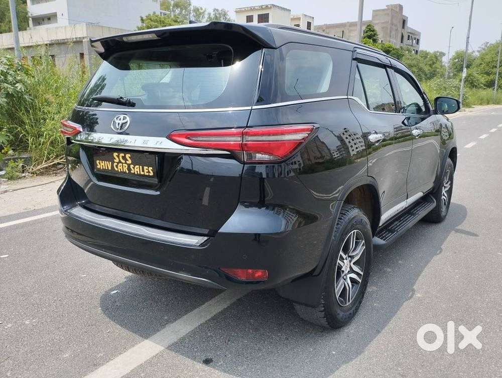 Toyota Fortuner 4x2 At 2.8 Diesel, 2023, Diesel