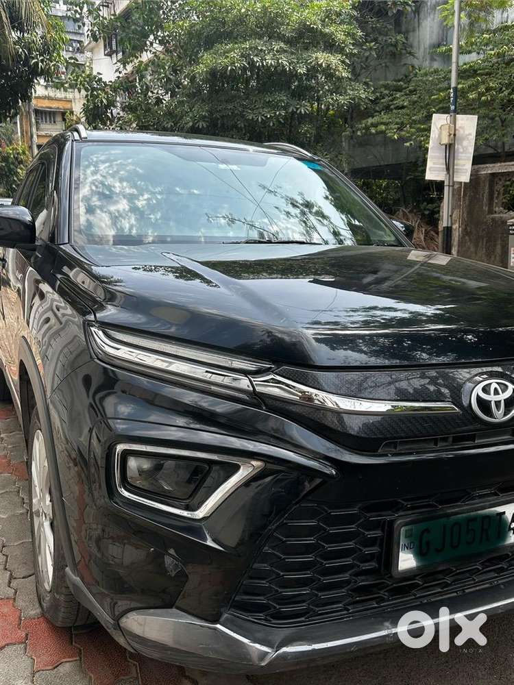 Toyota Urban Cruiser 2023 Petrol Hybrid