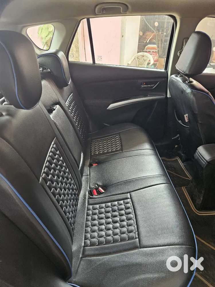 Maruti Suzuki S-cross Smart Hybrid Zeta